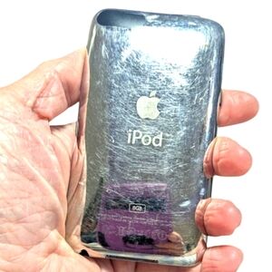 Apple Ipod touch ITUNES 8G old school vintage